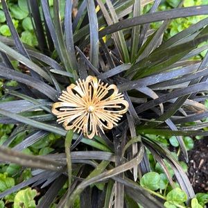 Trifari Vintage Gold Tone Brooch